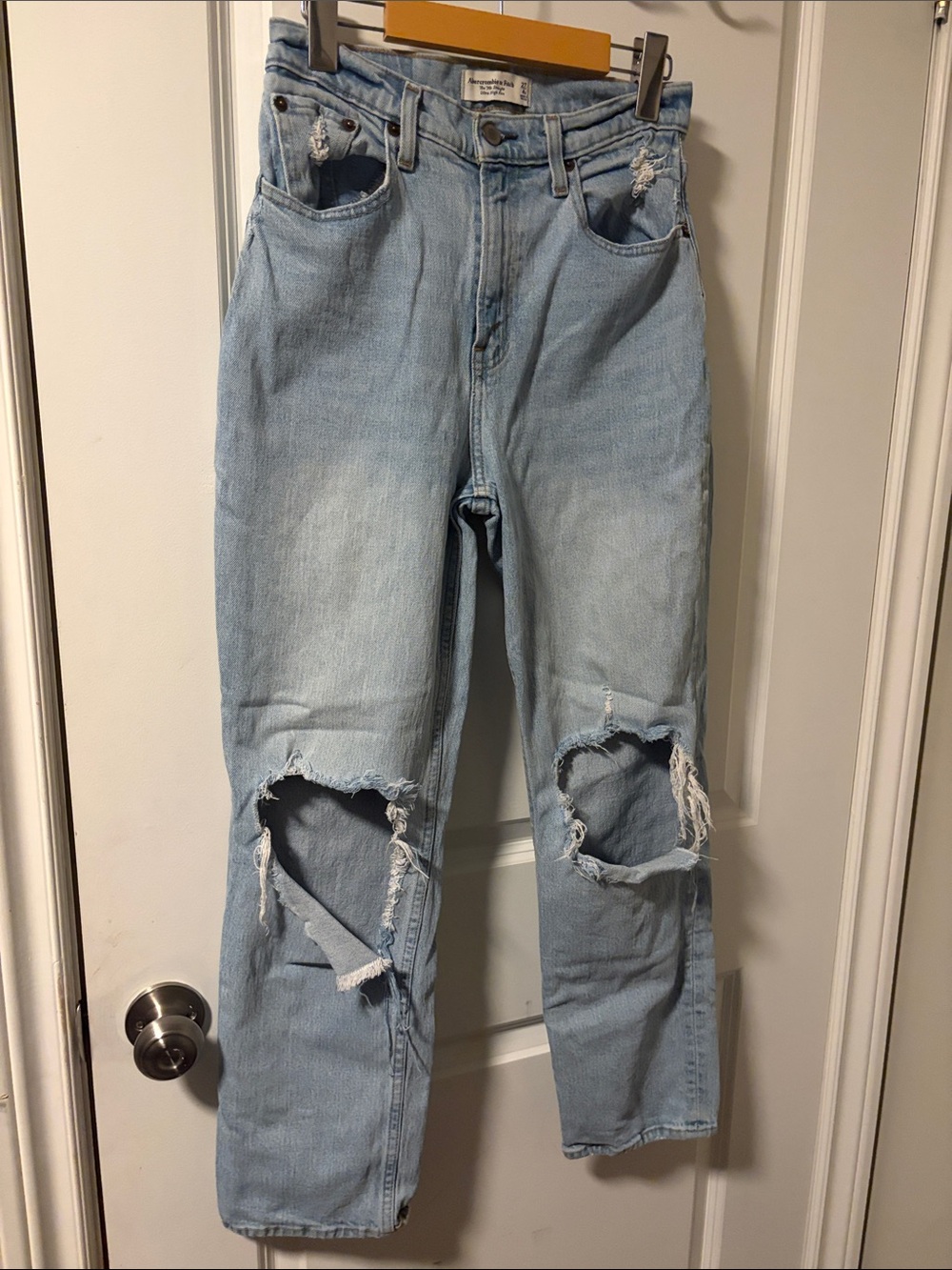 Abercrombie & Fitch Light Blue Distressed Boyfriend Jeans - Picture 2 of 3